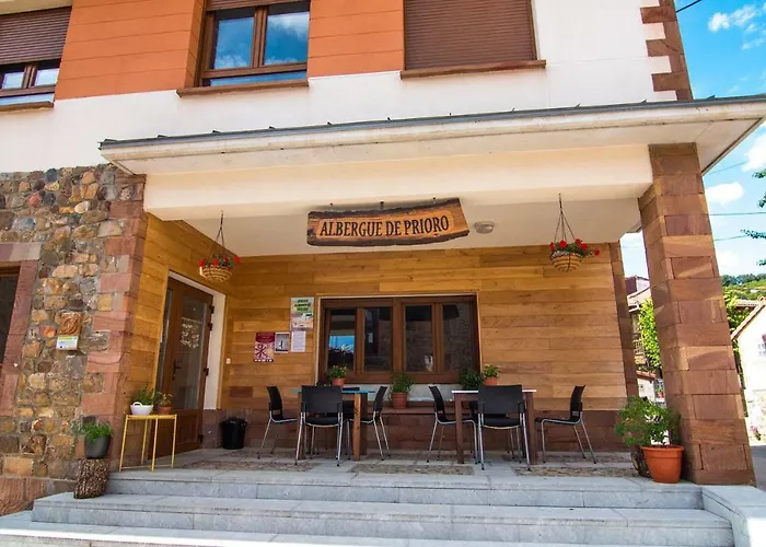 Auberge de jeunesse De *